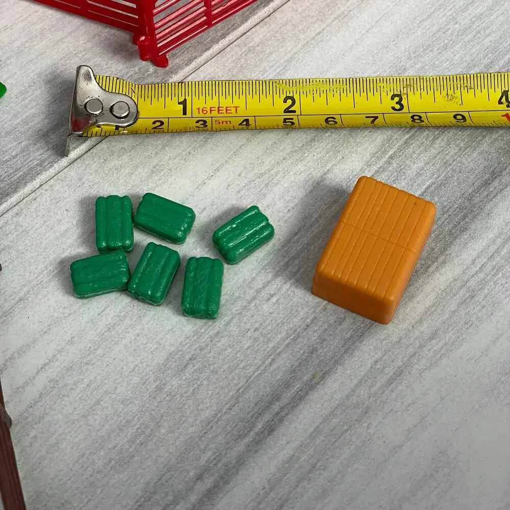 ERTL Farm Country Plastic Toy Set Ranch Play Farmer Cow Fence Cowboy Hay Cattle
